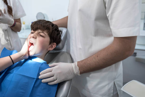 Best Weekend Emergency Dentist in Hartford, MI